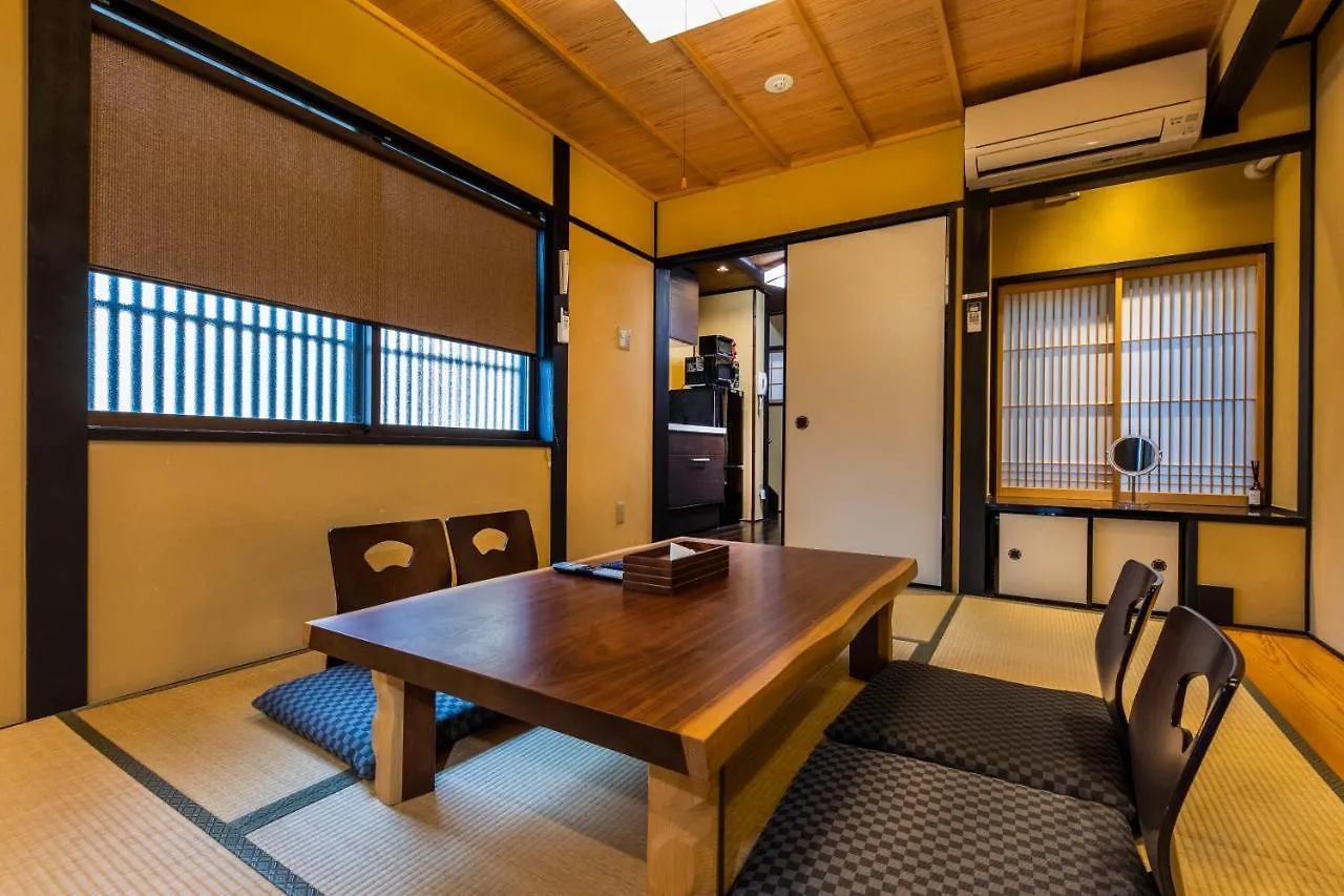 Villa Tofukuji Sakura & Tsuki Kyōto Giappone
